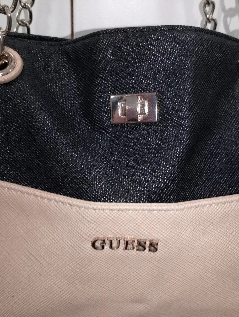 GUESS Black & Sand Tan Corlor-Block Tote Chain Shoulder Bag Satchel Purse GUC